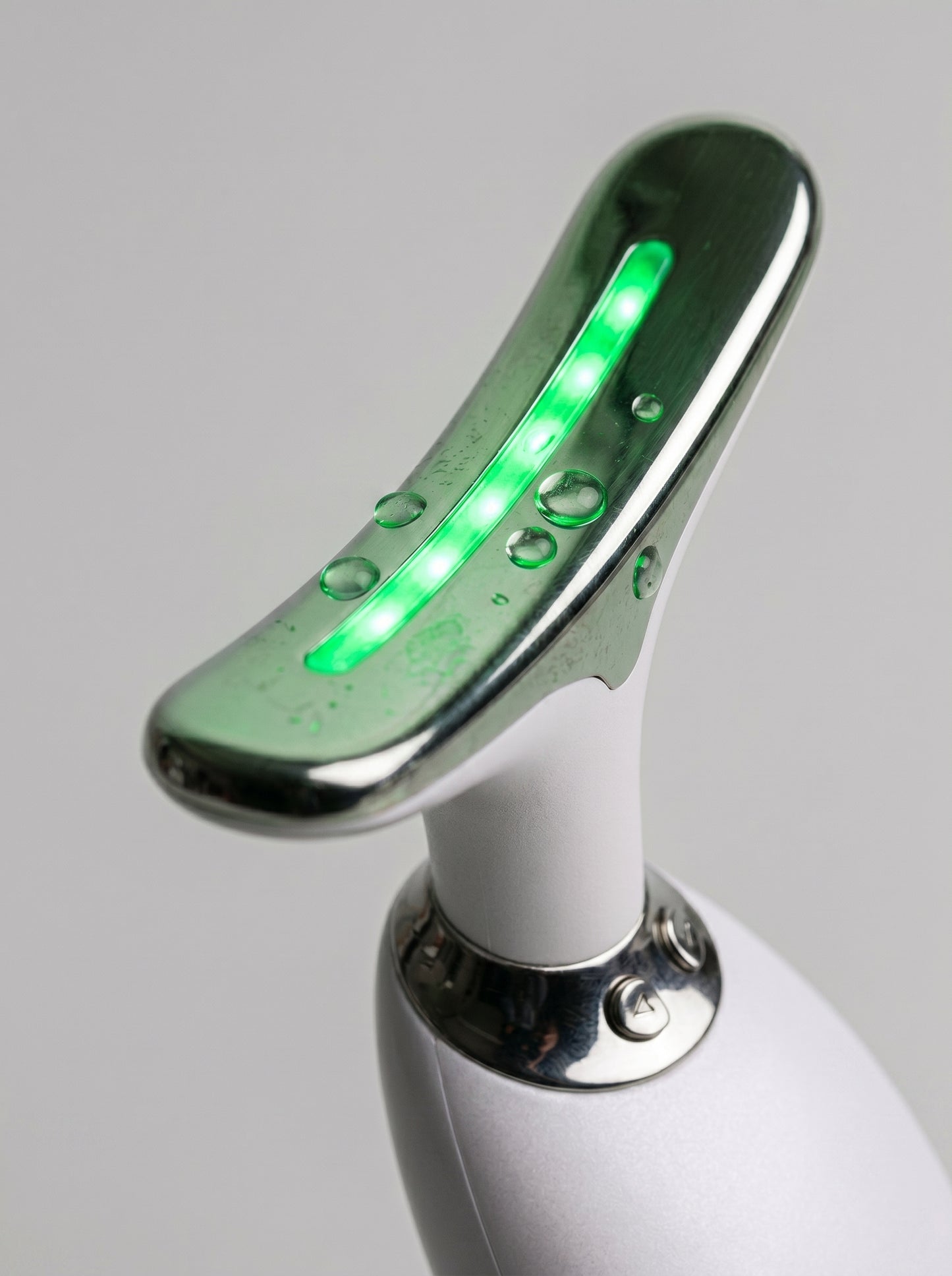 Massajeador facial LED